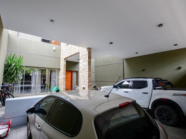 place photo 47
