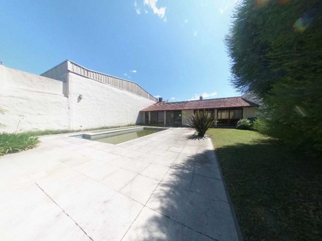 place photo 66