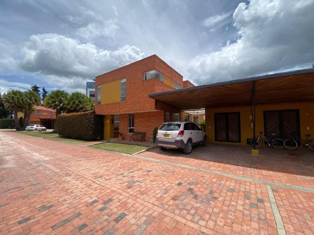 place photo 32