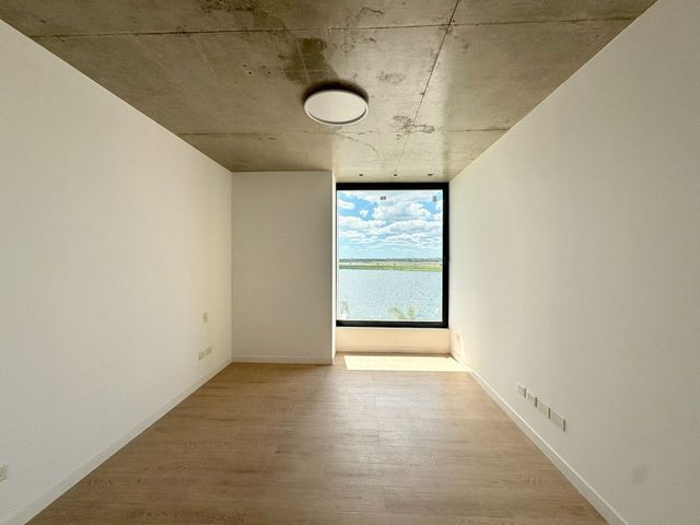 place photo 60