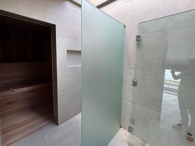 place photo 70