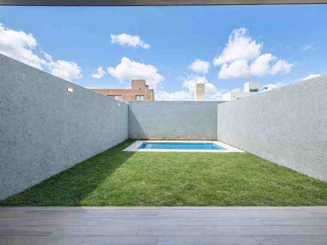 place photo 39