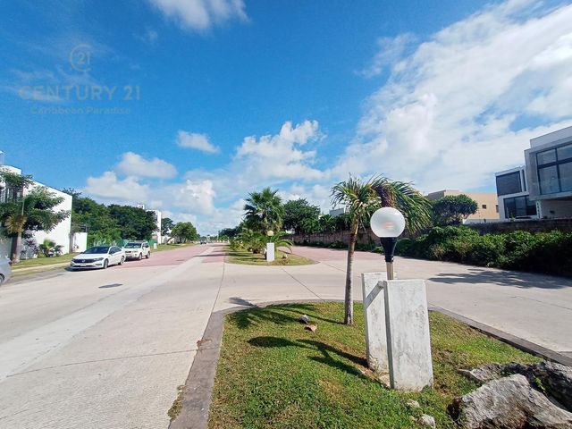 place photo 23