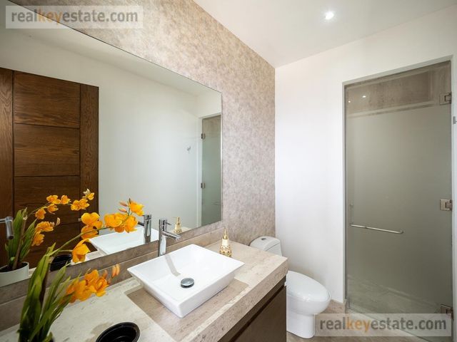 place photo 38