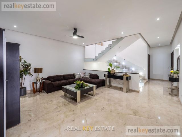 place photo 24