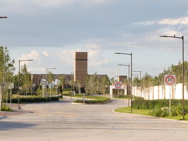 place photo 85