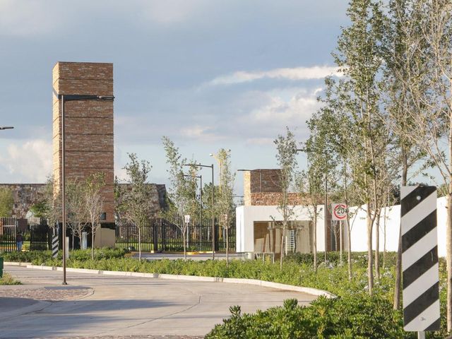 place photo 83