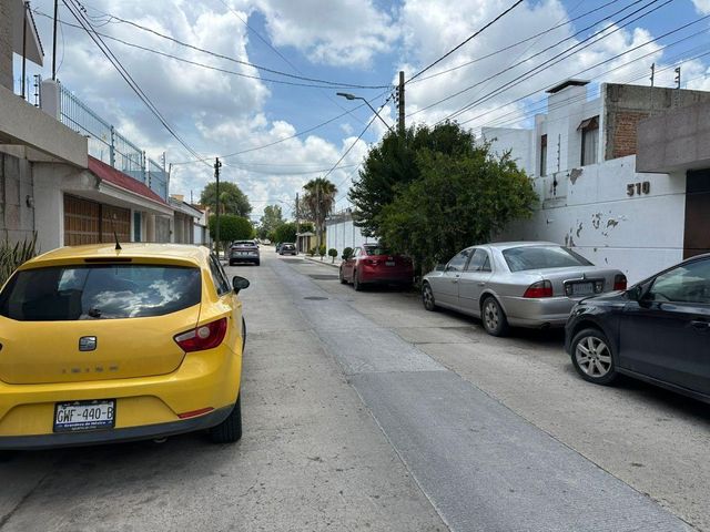 place photo 18