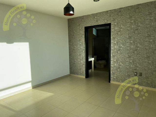 place photo 79