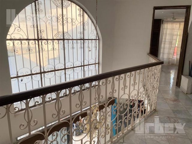 place photo 32