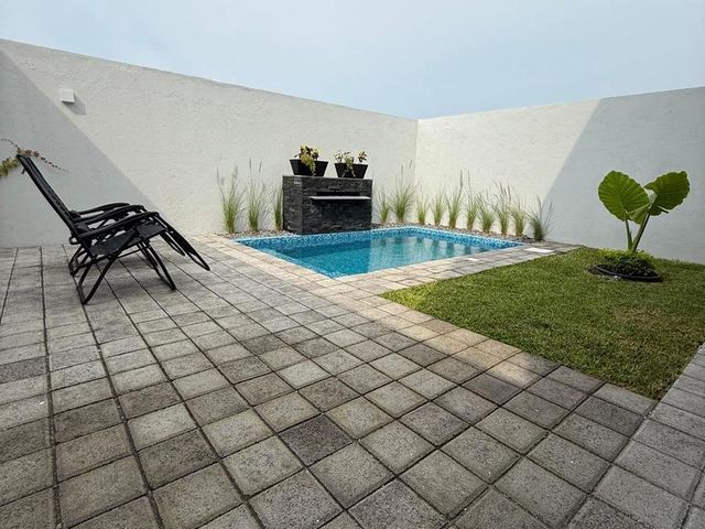 place photo 21