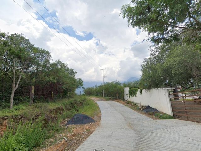 Magnífico Terreno para Inversión y Desarrollo en El BARRIAL, Santiago, N. L.