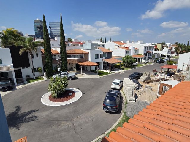 place photo 59