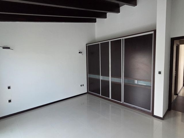 place photo 50