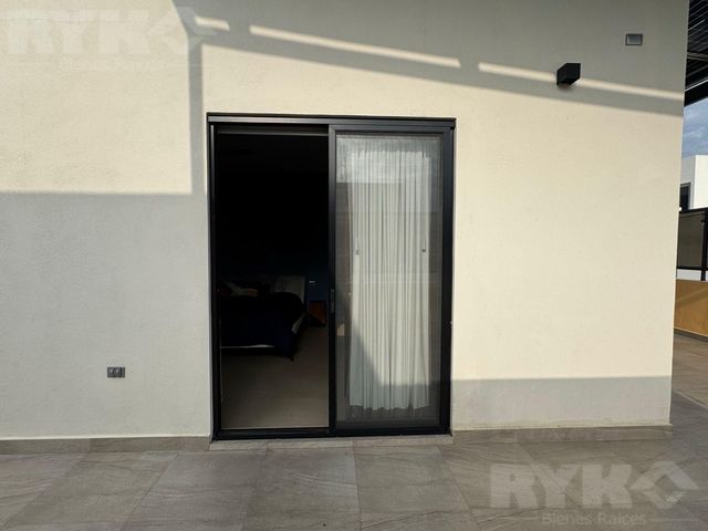 place photo 52