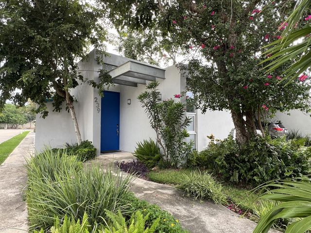 place photo 36