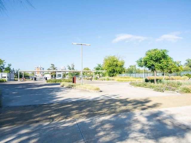 place photo 72