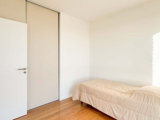 place photo 57