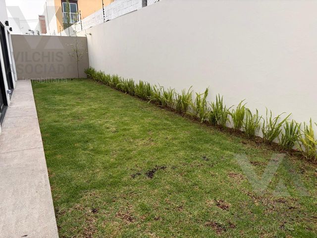 place photo 54