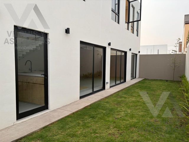 place photo 55