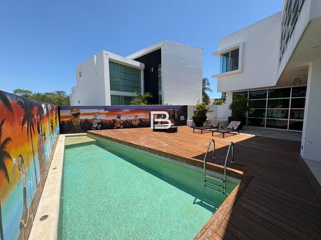 place photo 18