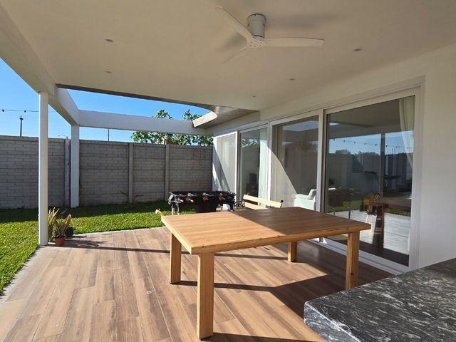 place photo 38