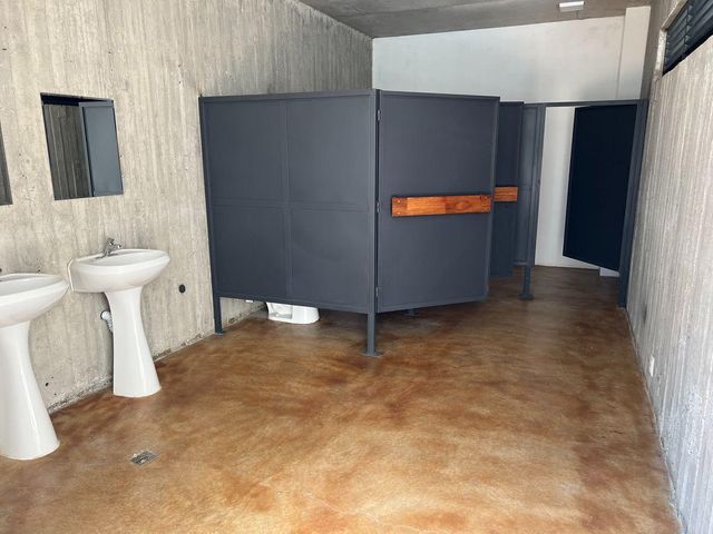 place photo 48