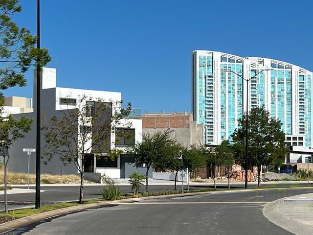 place photo 32