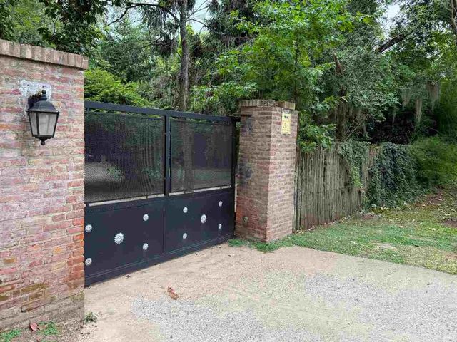 place photo 71