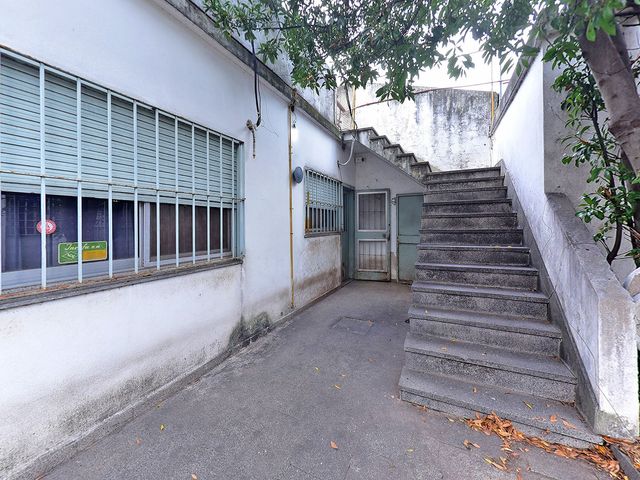 place photo 18
