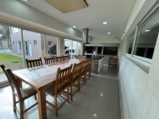 place photo 67