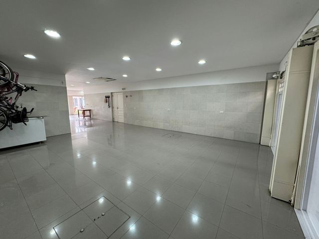 place photo 54