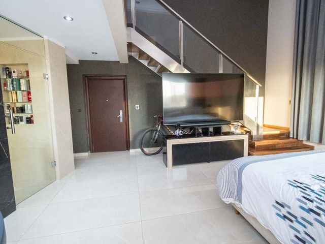 place photo 54