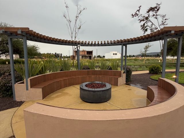 place photo 34