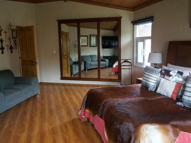place photo 75