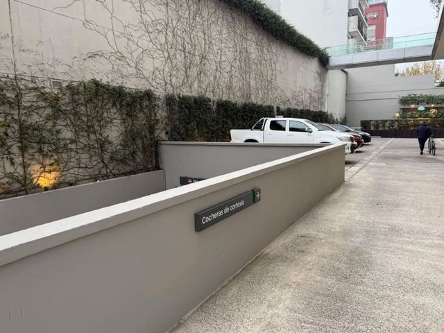 place photo 48