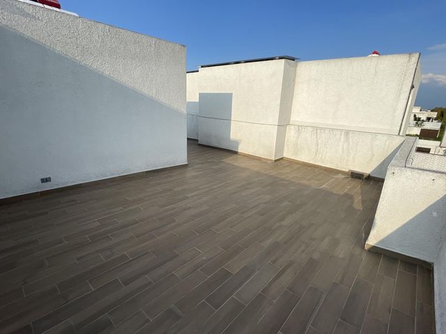 place photo 45