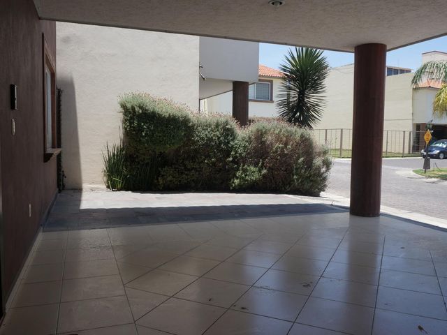 place photo 68