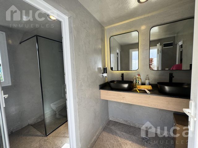 place photo 45