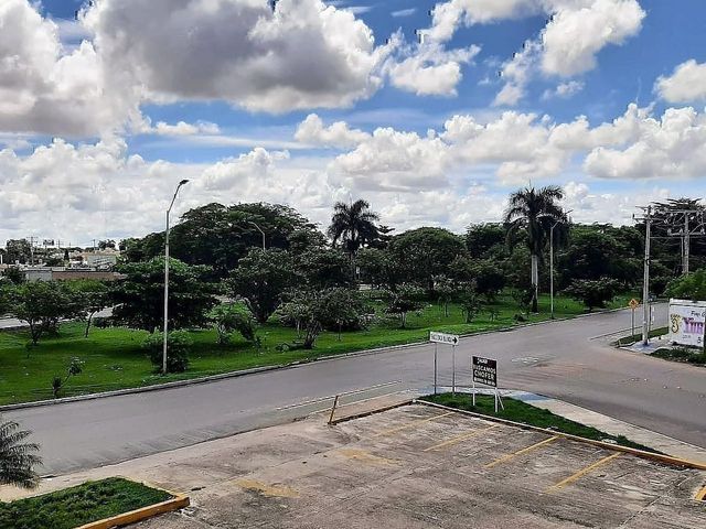 place photo 18