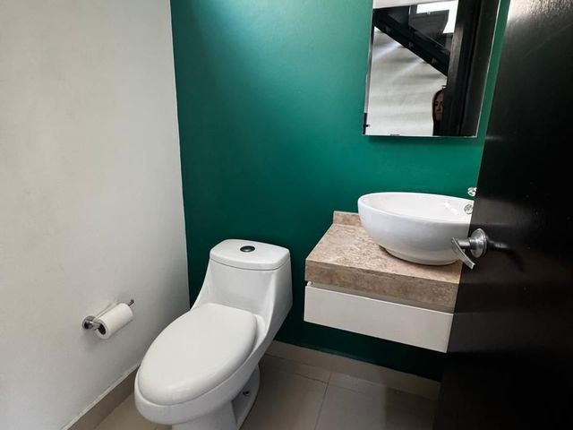 place photo 27