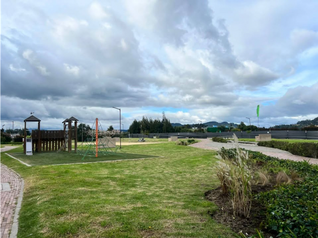 place photo 43