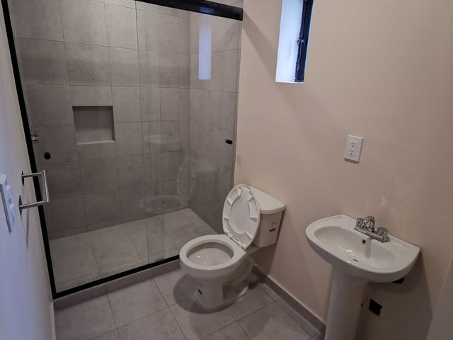 place photo 39