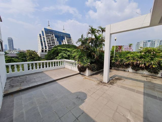 place photo 38