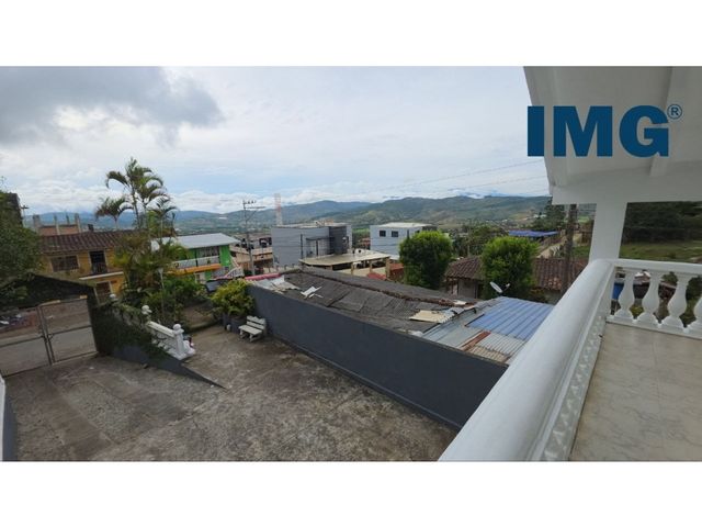 place photo 36