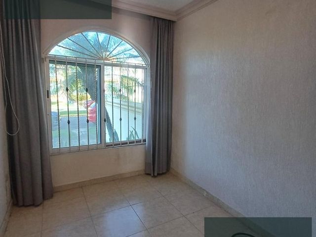 place photo 48