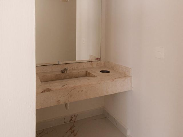 place photo 50