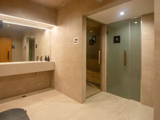 place photo 48