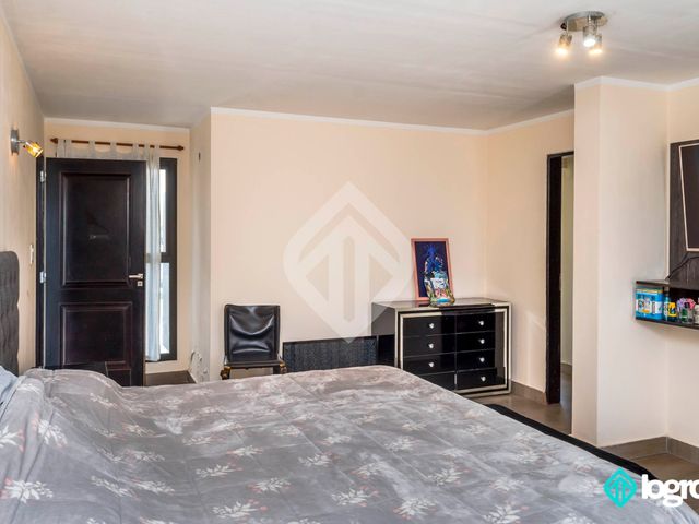 place photo 72