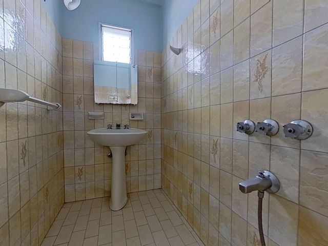 place photo 38